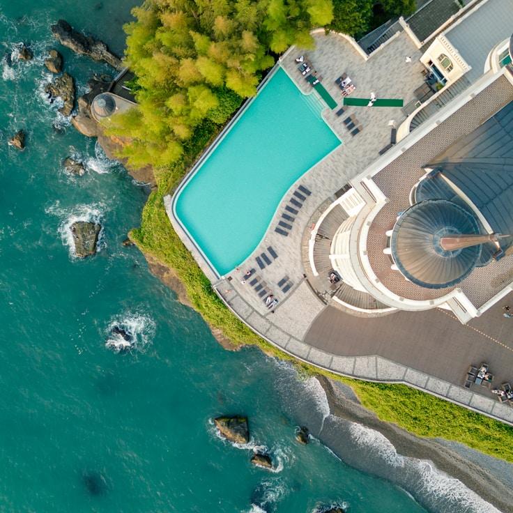 Family terraces and cafés for calm evenings in Madrid